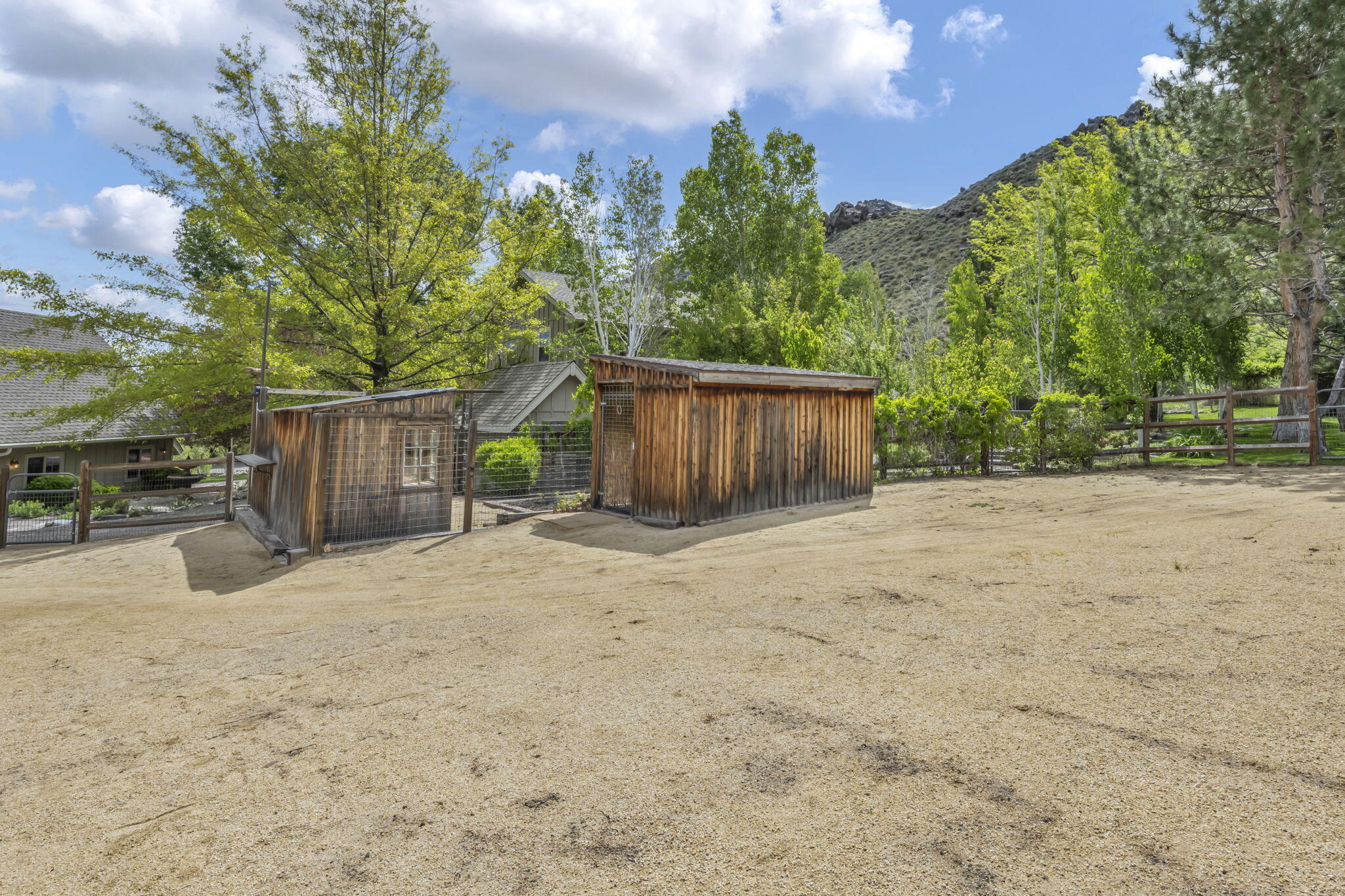 3150 Kings Canyon Road