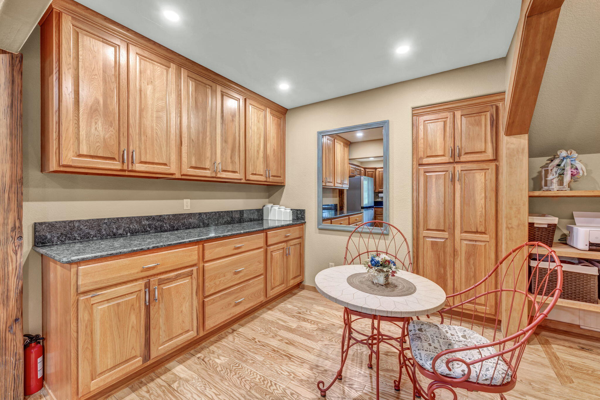 3150 Kings Canyon Road