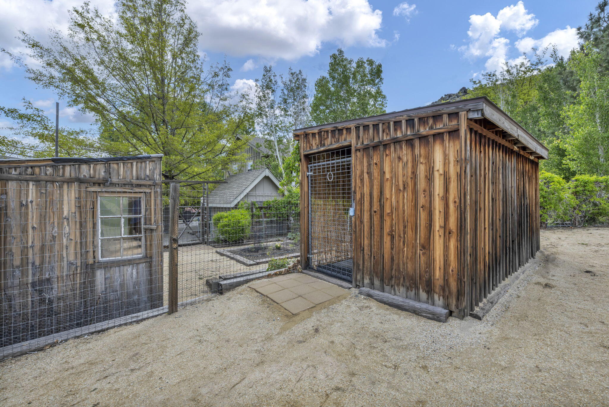 3150 Kings Canyon Road