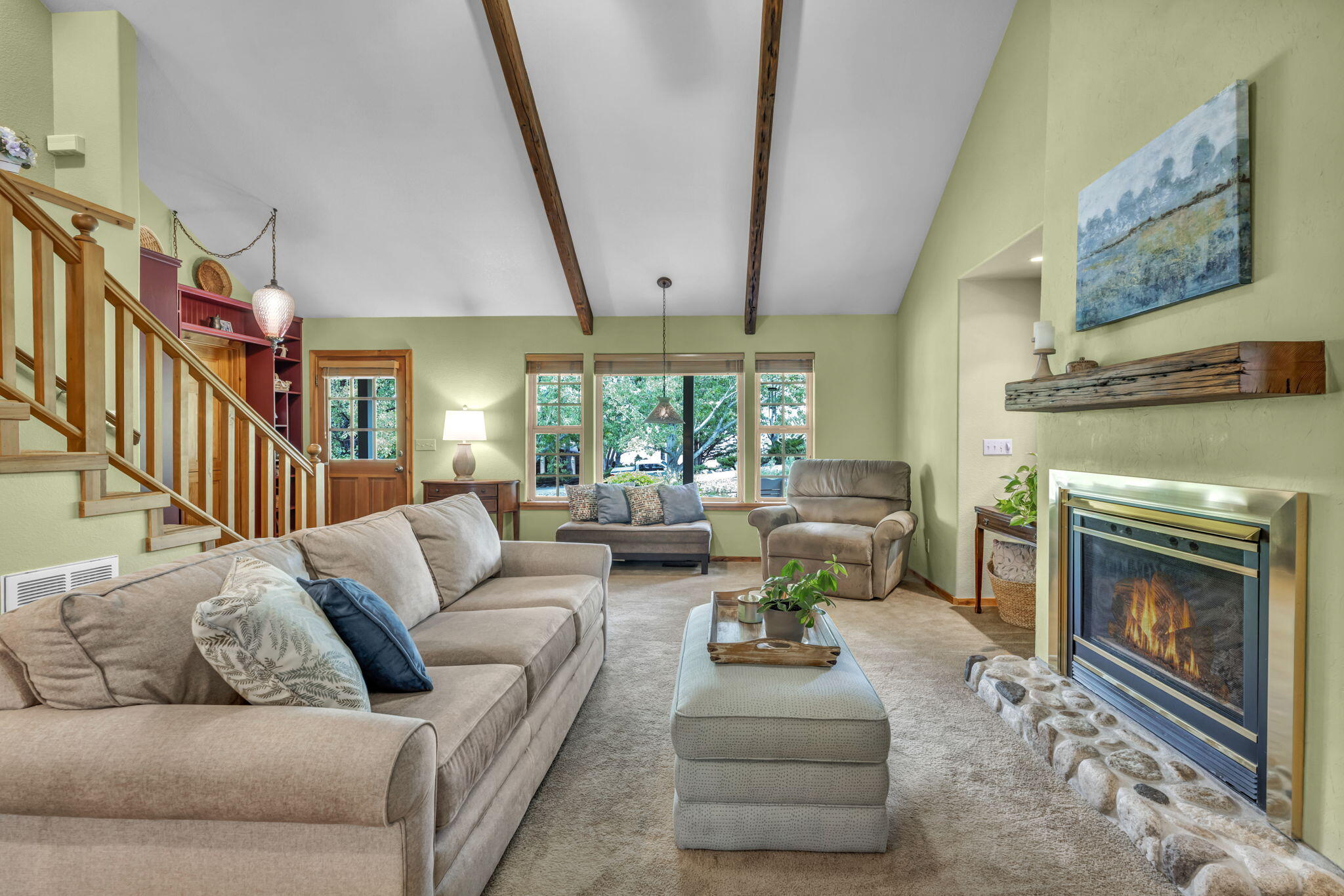 3150 Kings Canyon Road
