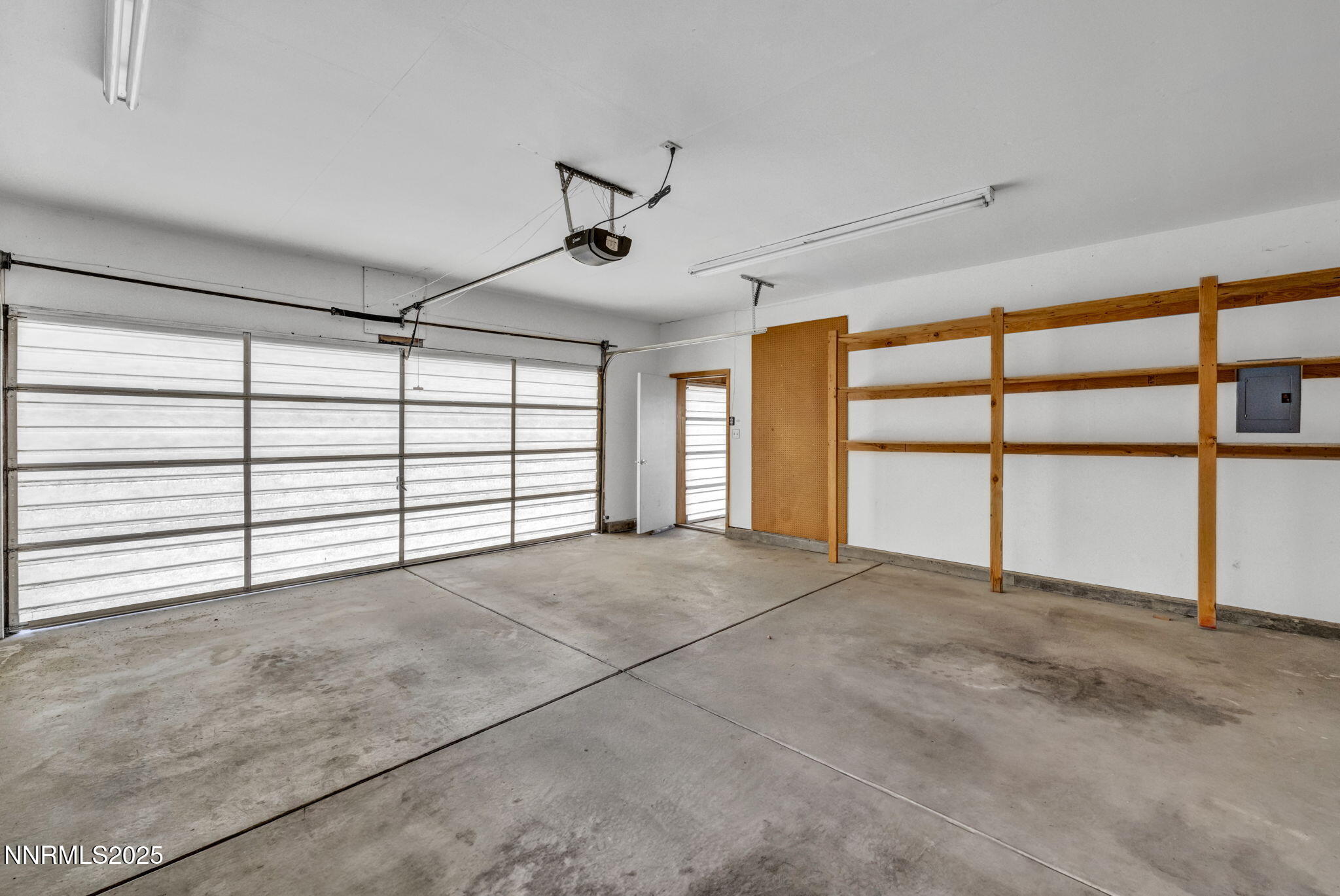 610 E Bonanza Drive