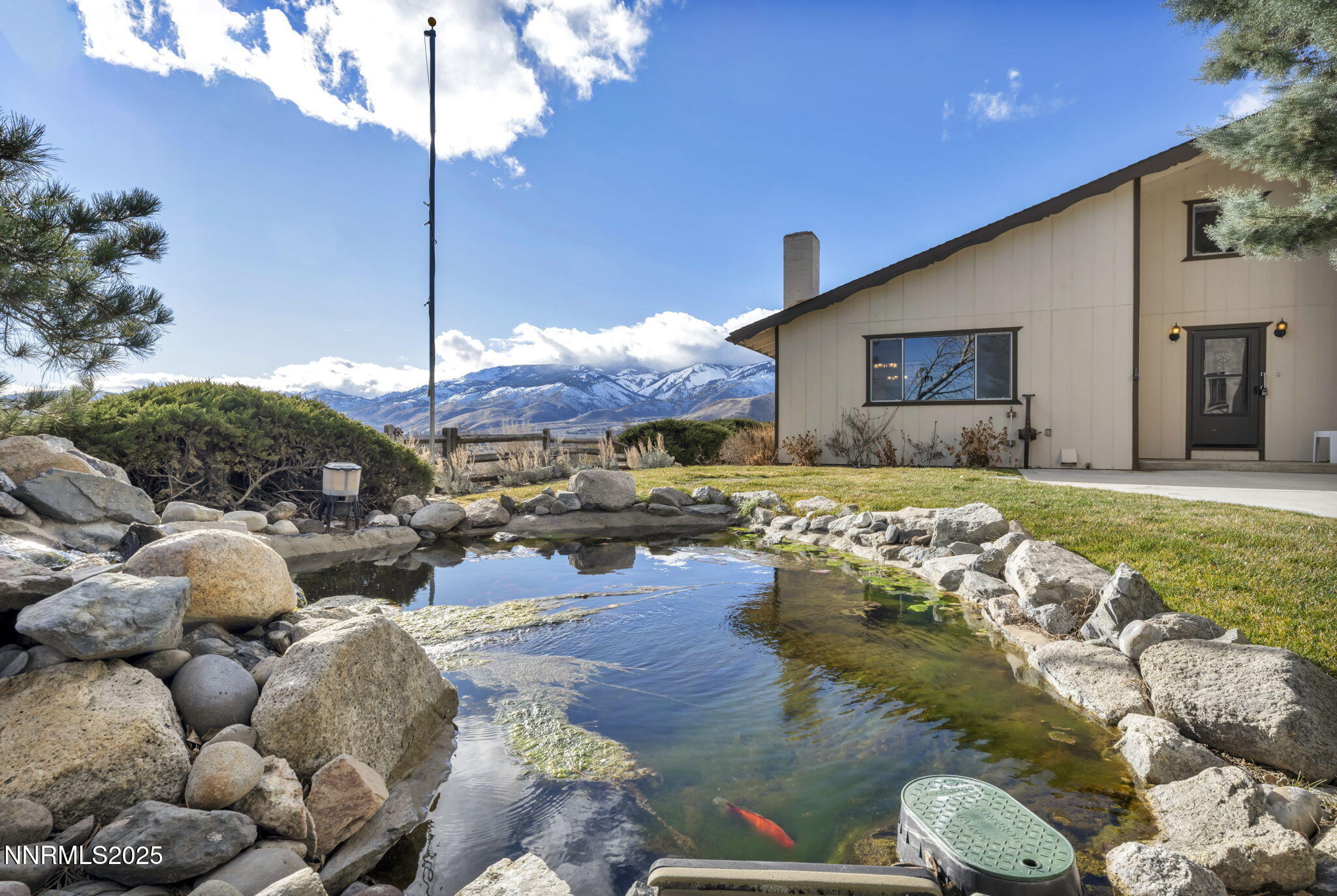 610 E Bonanza Drive