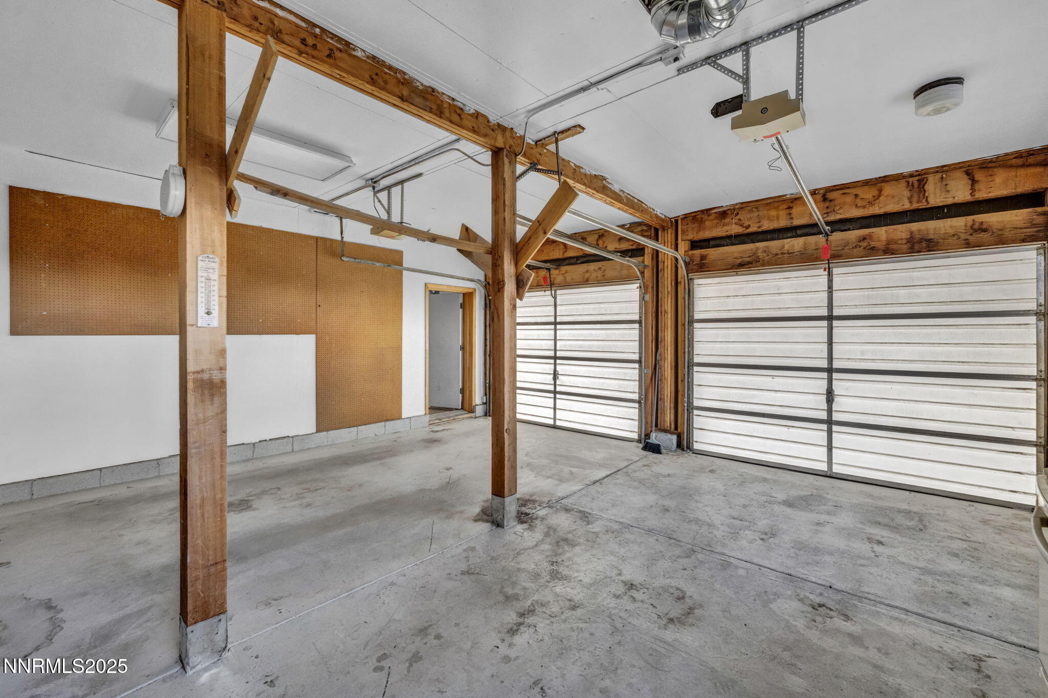 610 E Bonanza Drive
