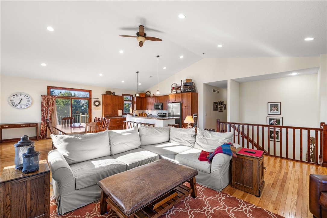 514 W Lane Court