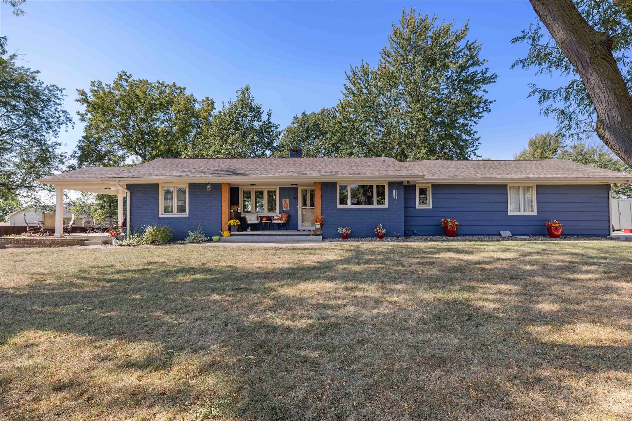 203 Rhinehart Avenue
