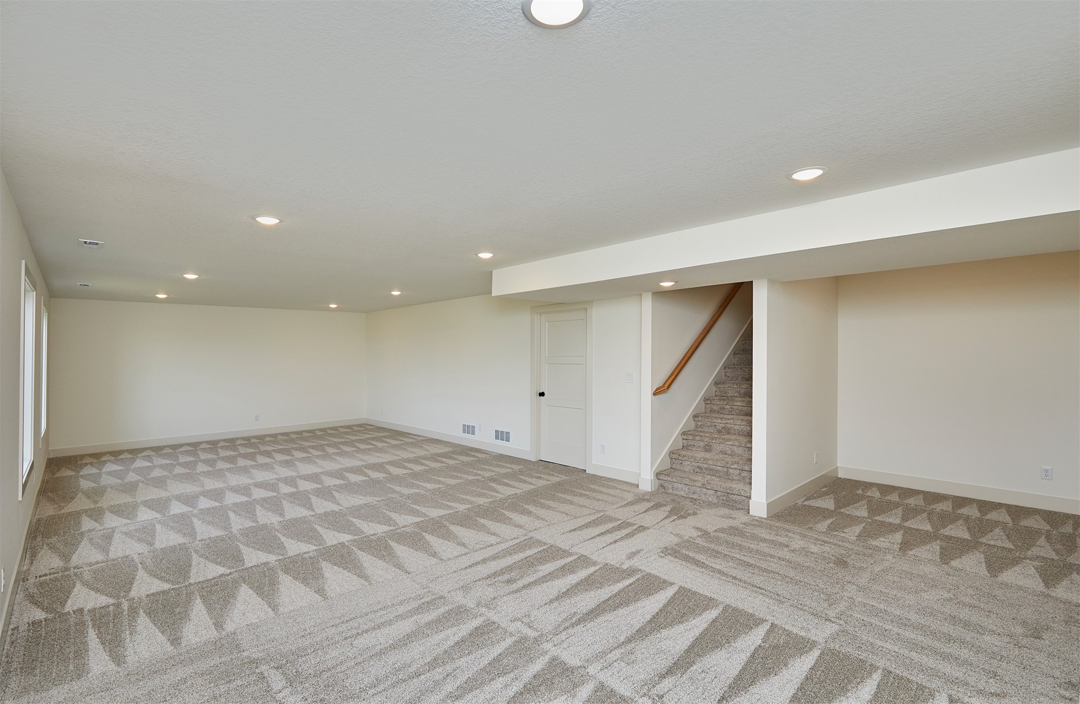 528 W Centennial Drive