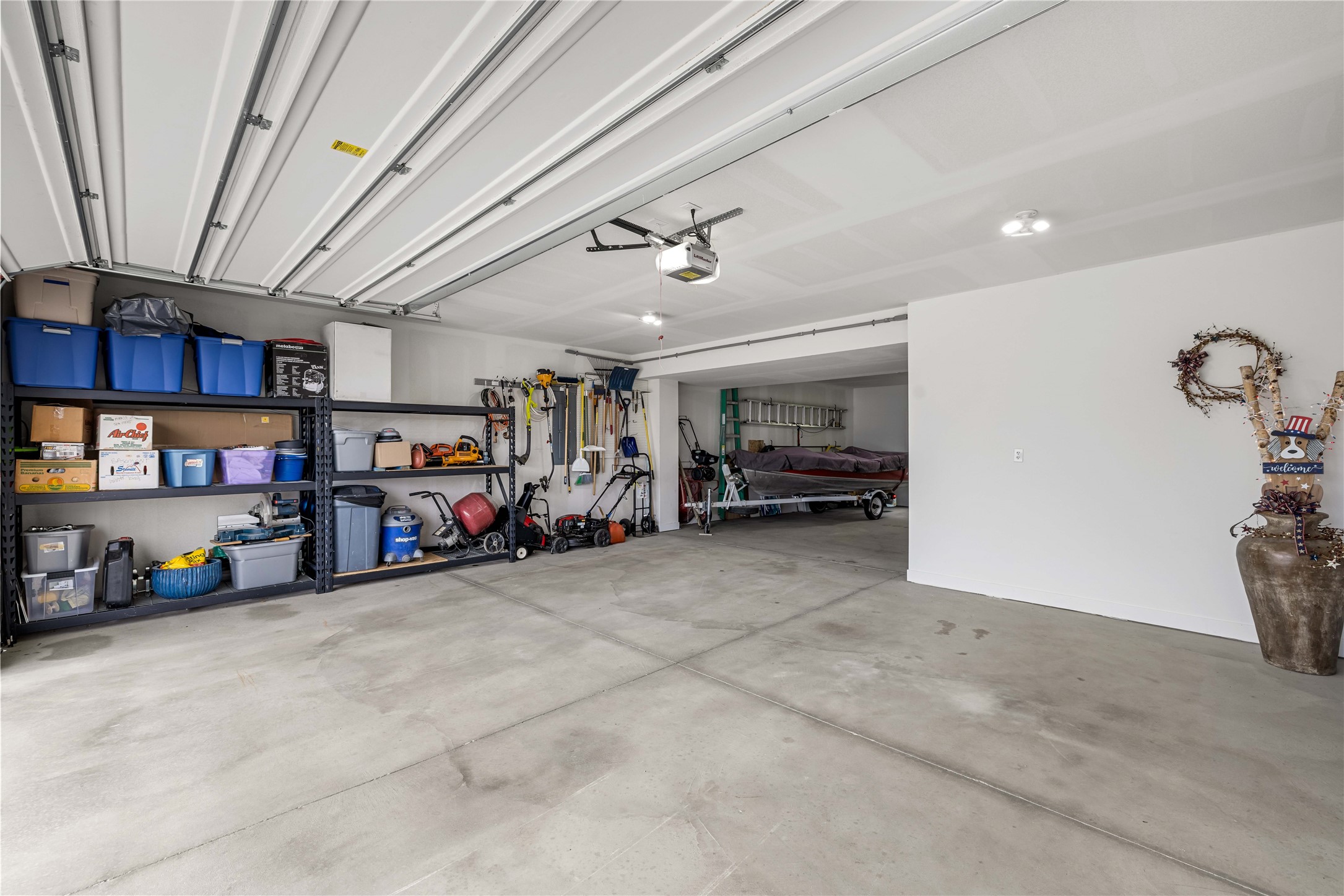 9137 Primo Lane
