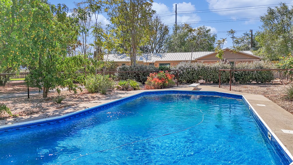 5011 E County Rd 130