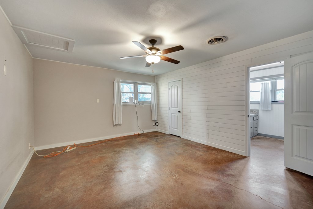 5011 E County Rd 130