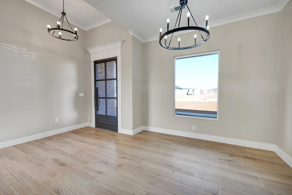 2808 County Rd 1089