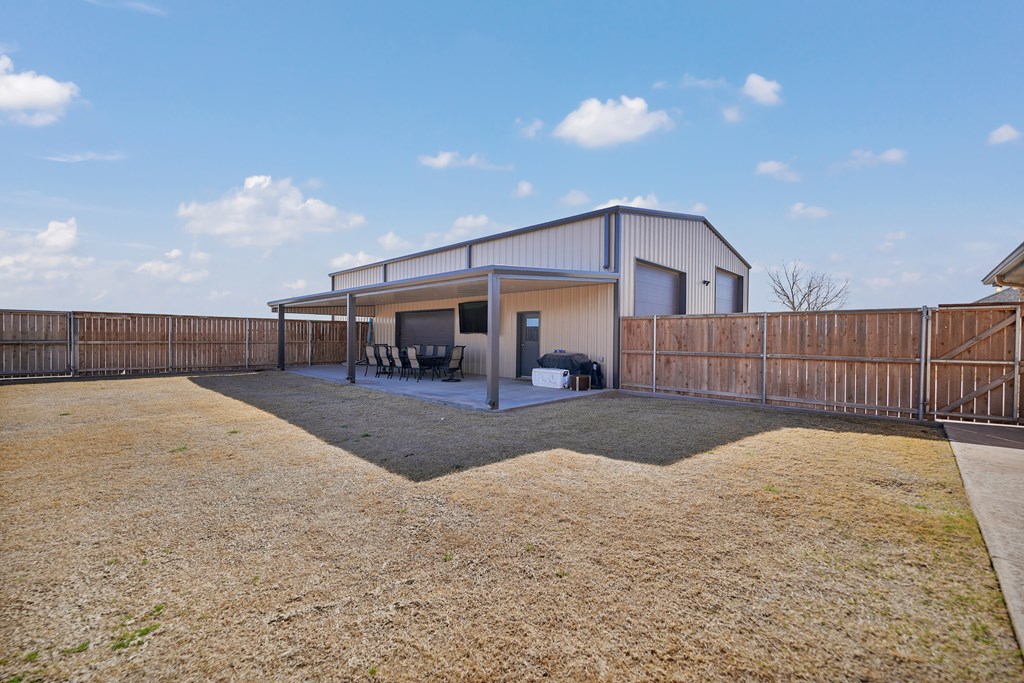 7118 County Rd 114