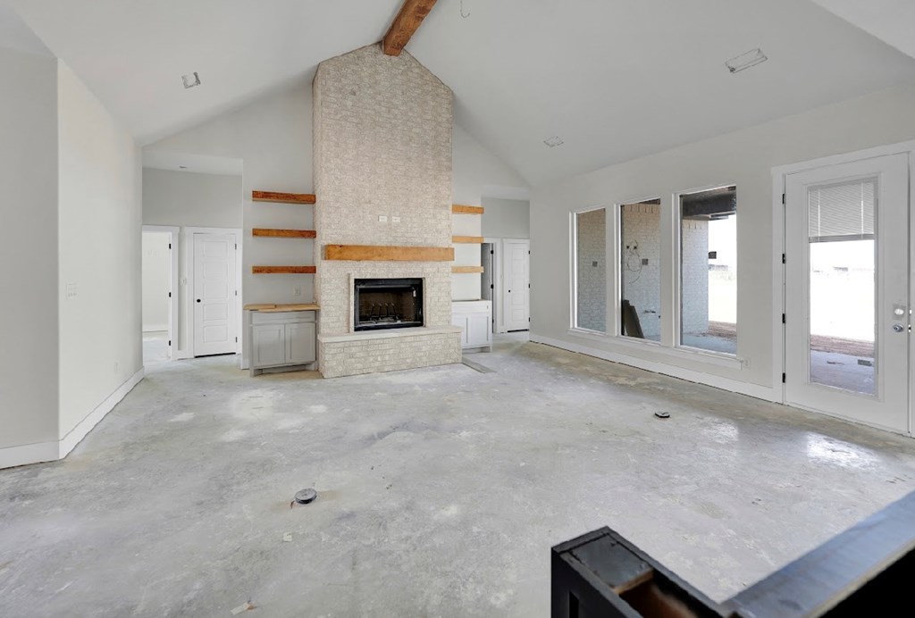 13715 E County Rd 113