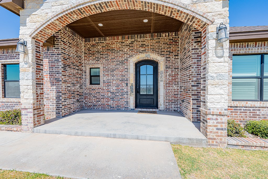 13815 E County Rd 115