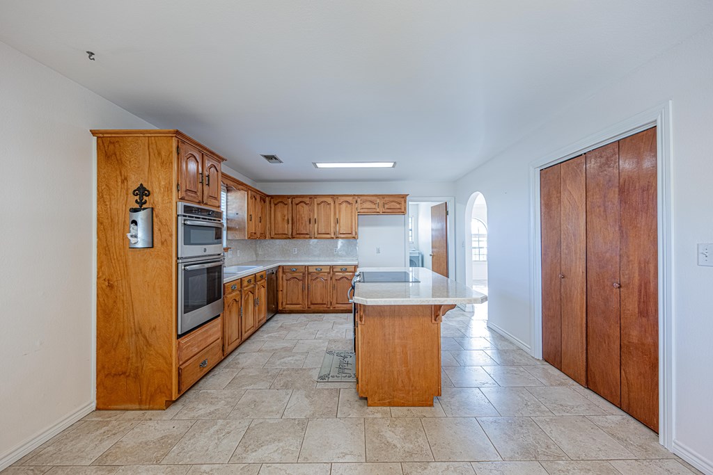 3412 S County Rd 1185