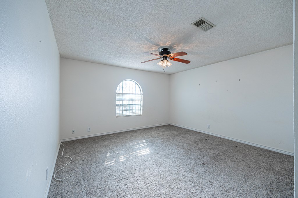3412 S County Rd 1185