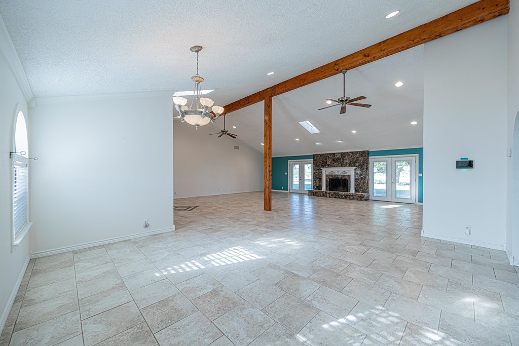 3412 S County Rd 1185