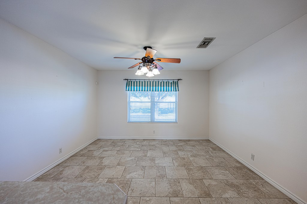3412 S County Rd 1185