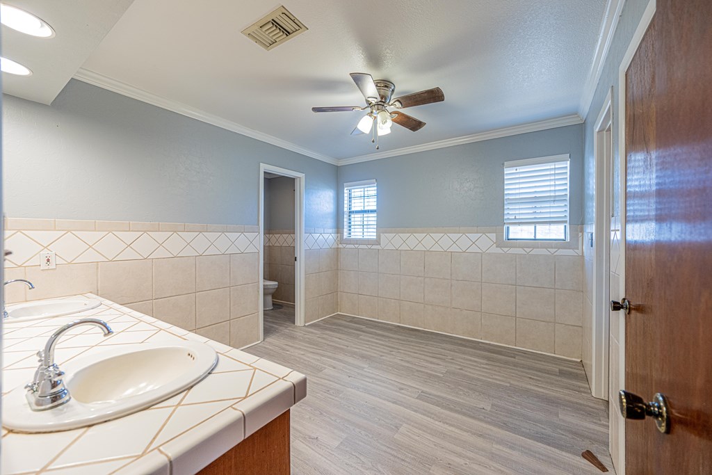 3412 S County Rd 1185