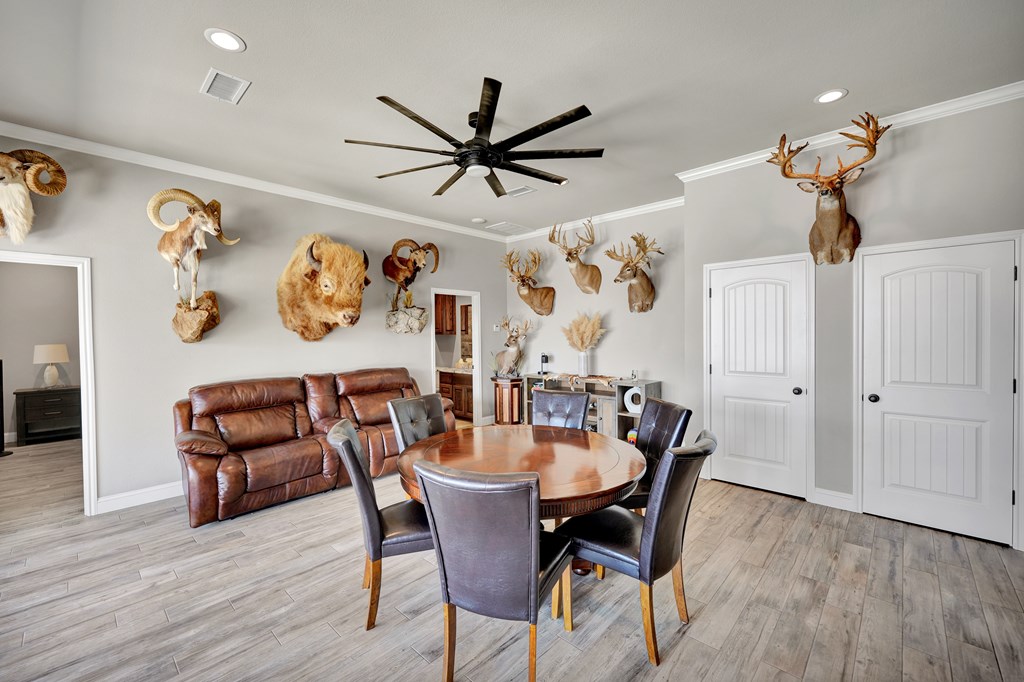 2116 County Rd 1122