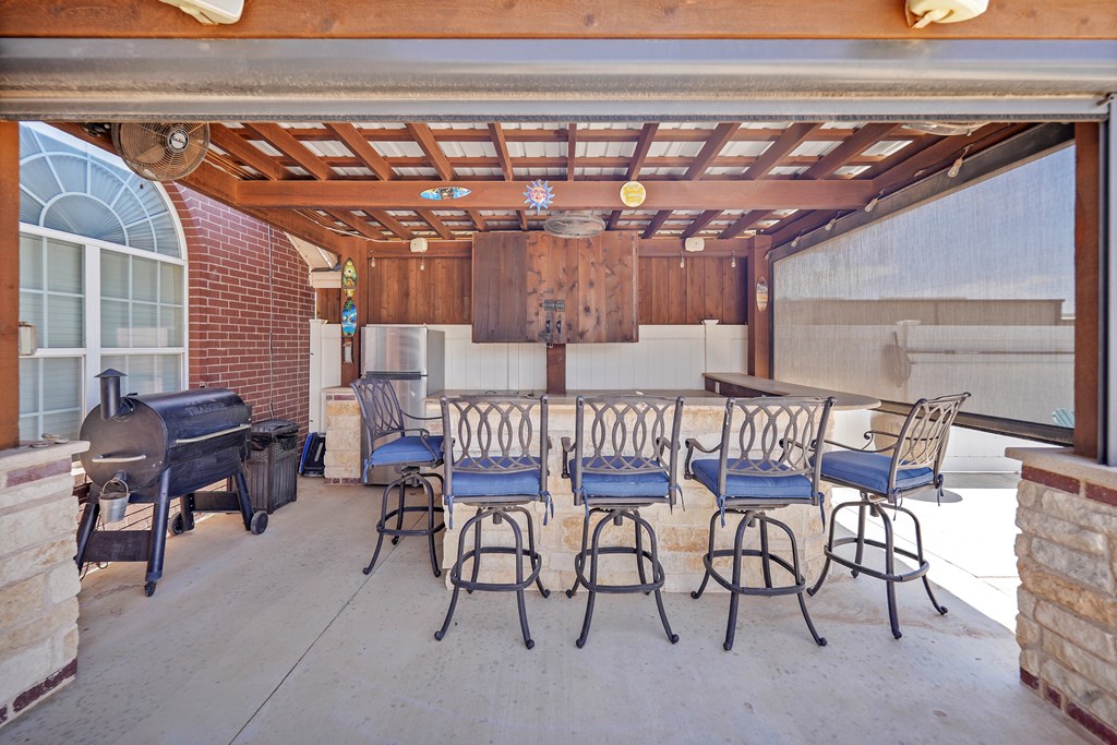 2116 County Rd 1122