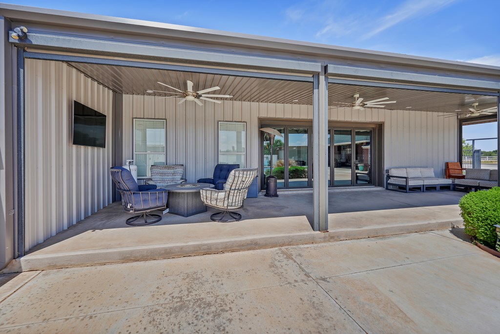 2116 County Rd 1122