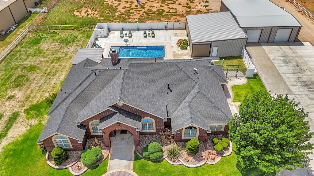 2116 County Rd 1122