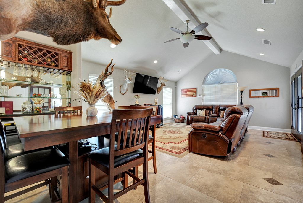 2116 County Rd 1122