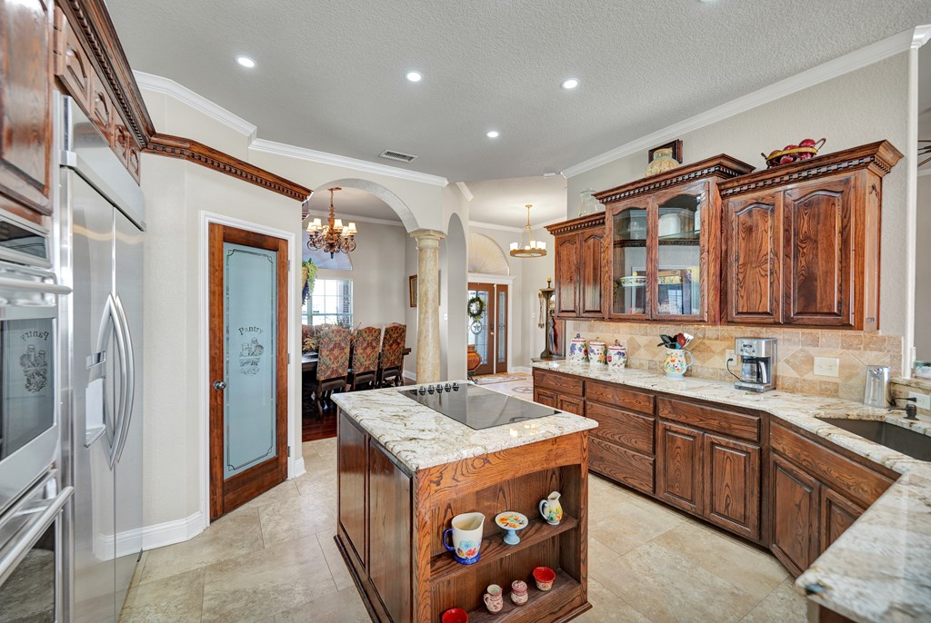 2116 County Rd 1122