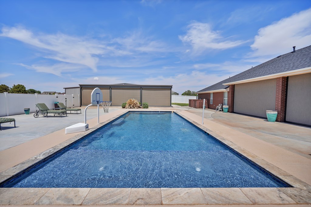2116 County Rd 1122