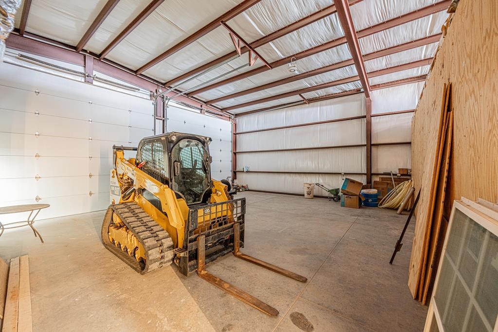 4012 E County Rd 63