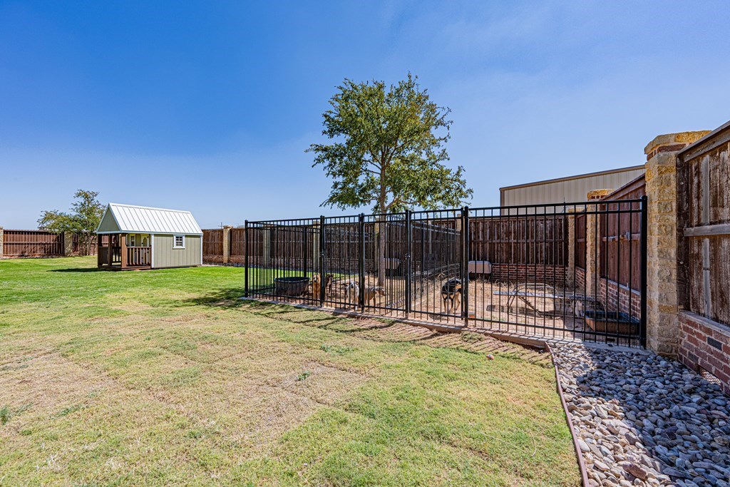 4012 E County Rd 63