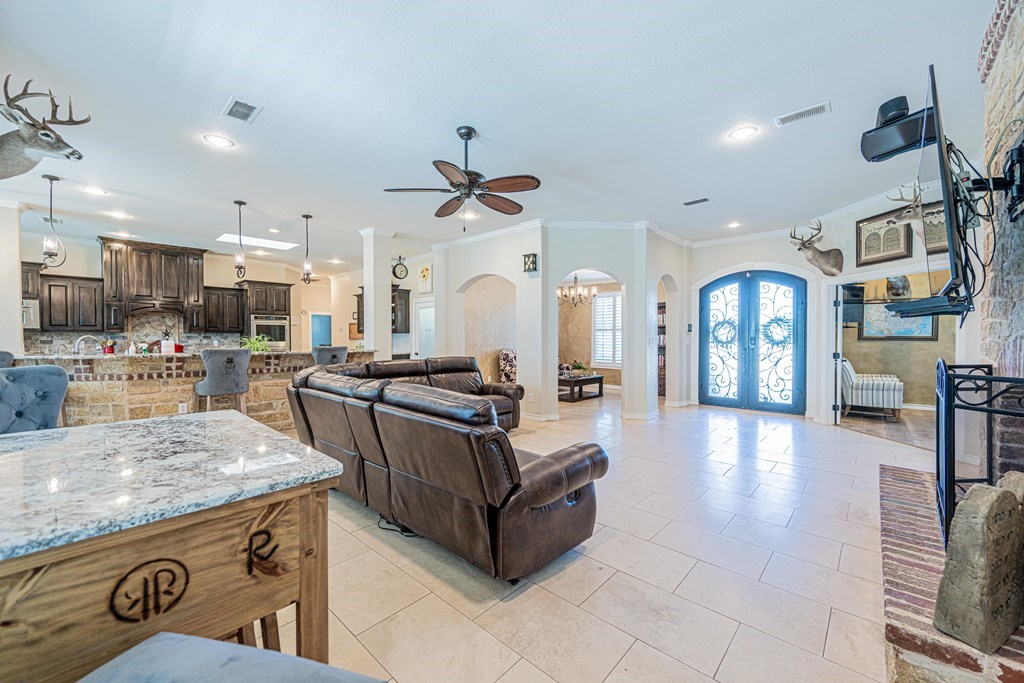 4012 E County Rd 63