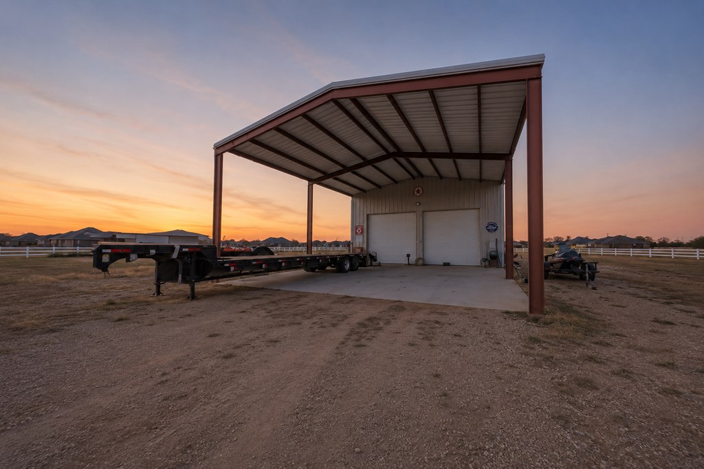 1314 S County Rd 1118