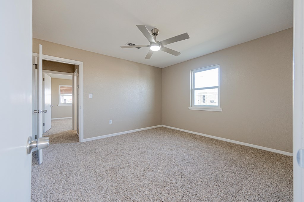 1405 Garden City Hwy