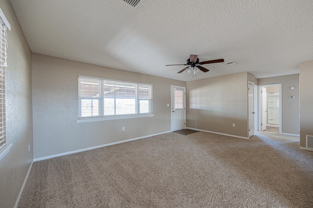 1405 Garden City Hwy