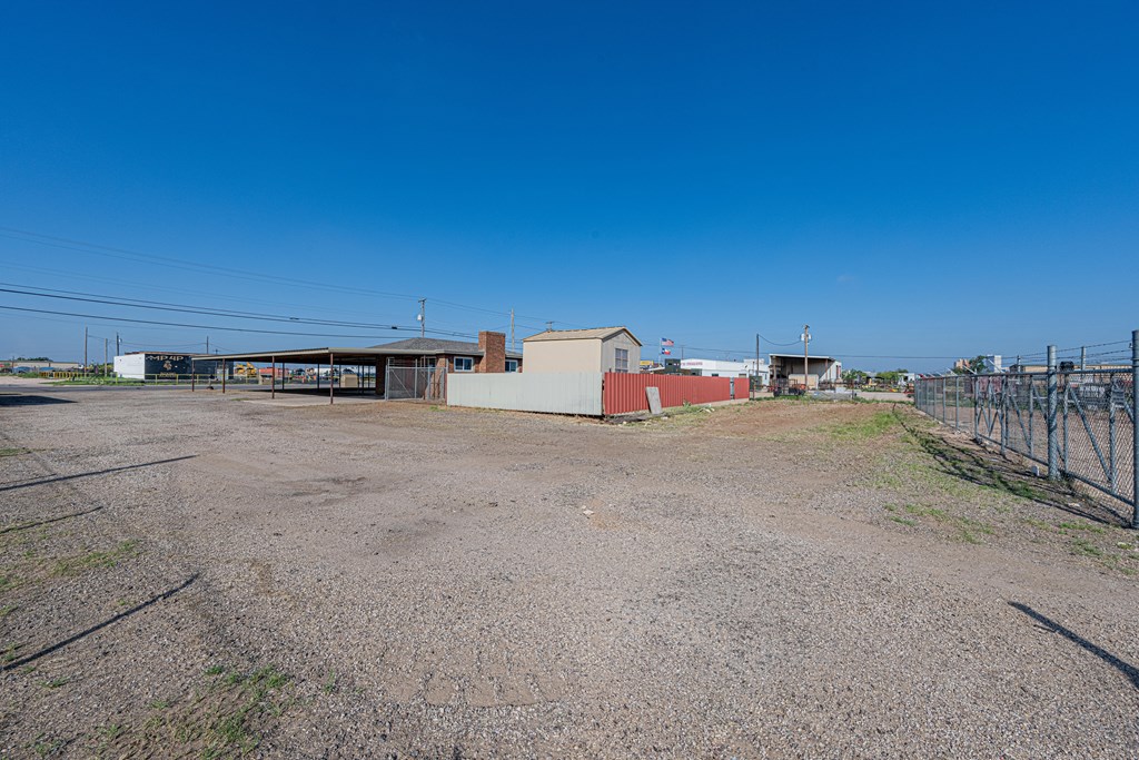 1405 Garden City Hwy