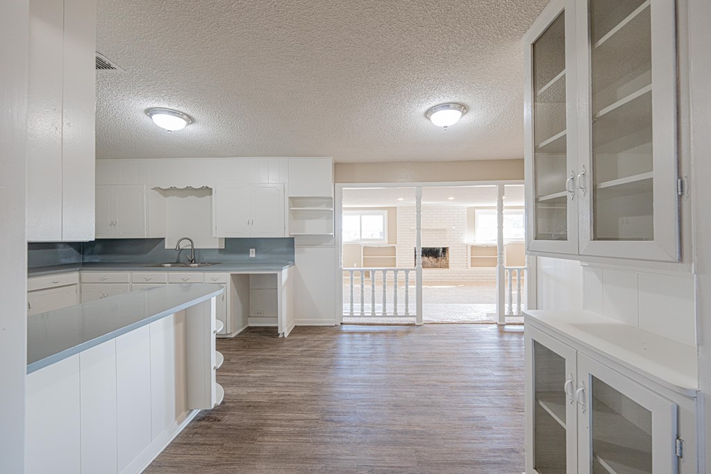 1405 Garden City Hwy