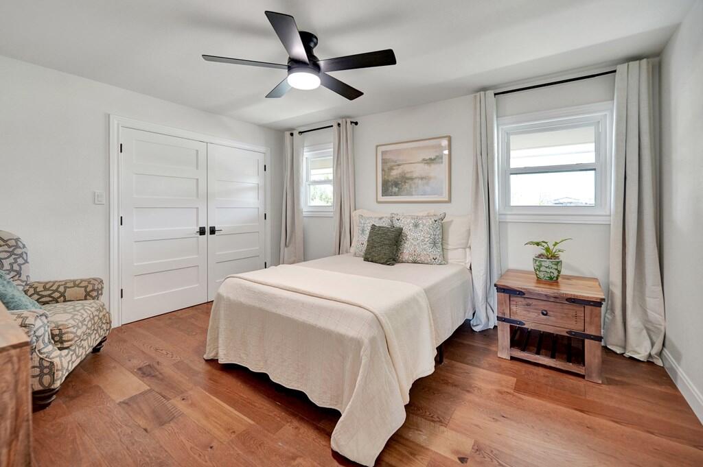 4513 Robin Lane