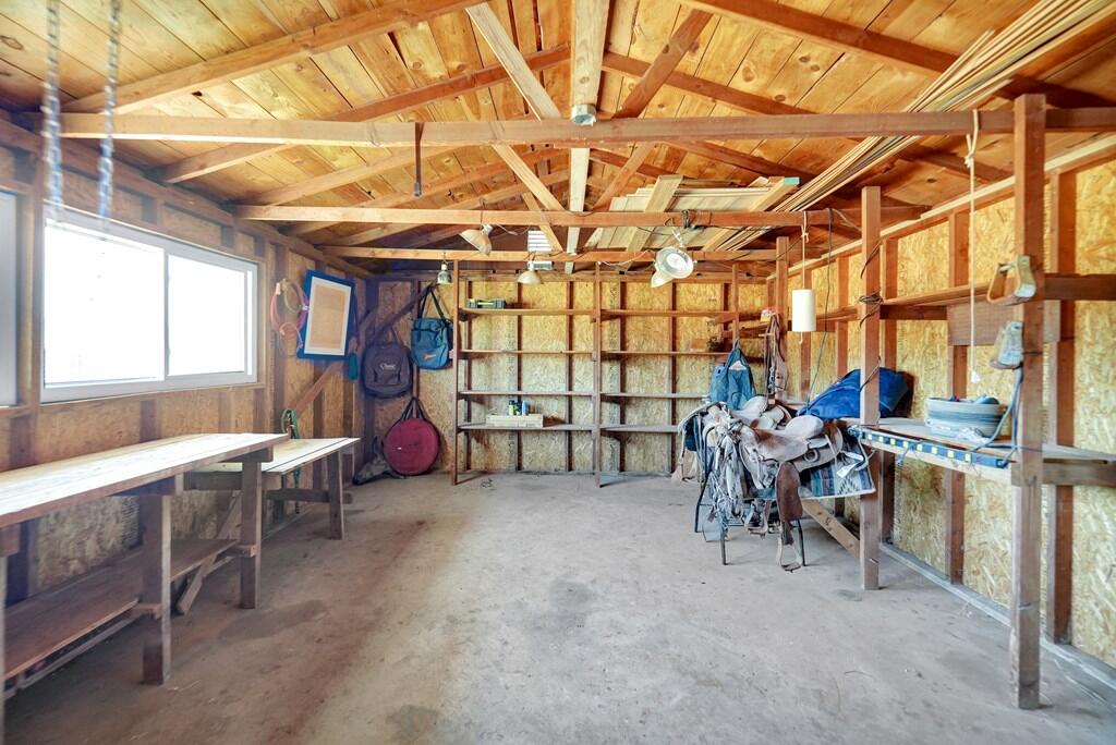 4513 Robin Lane