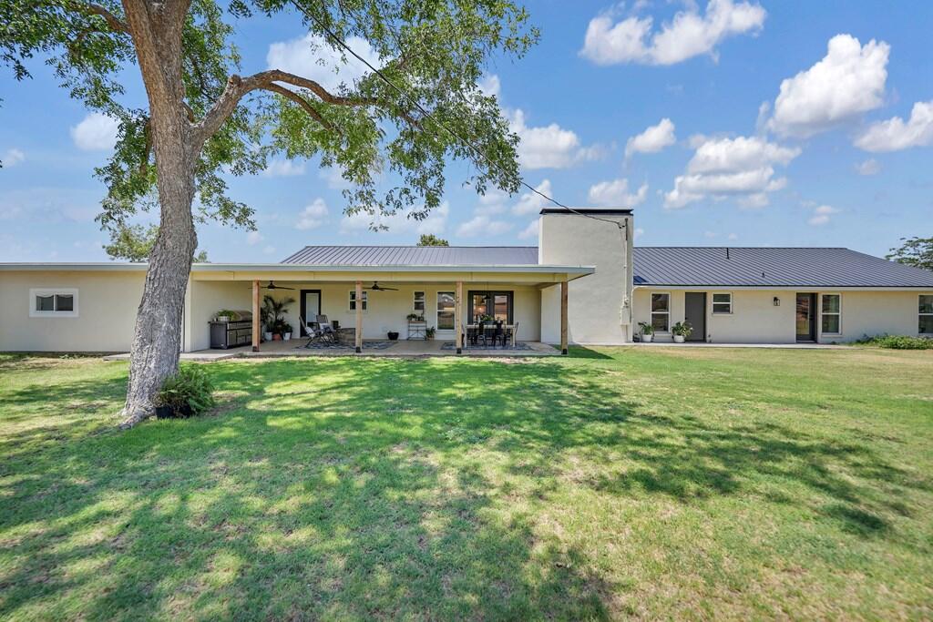4513 Robin Lane
