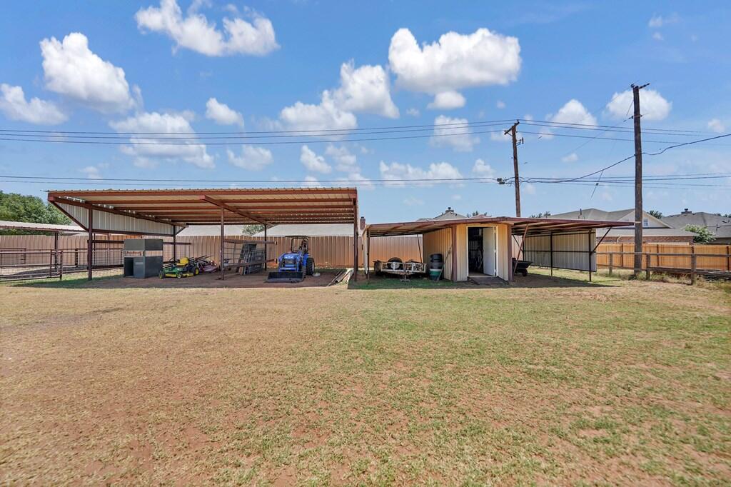 4513 Robin Lane