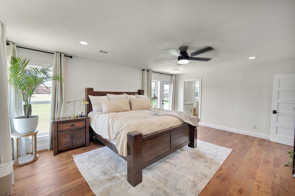 4513 Robin Lane