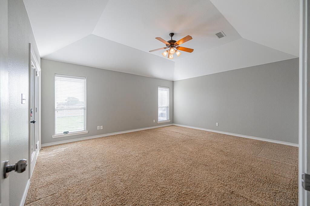 2117 S County Rd 1122