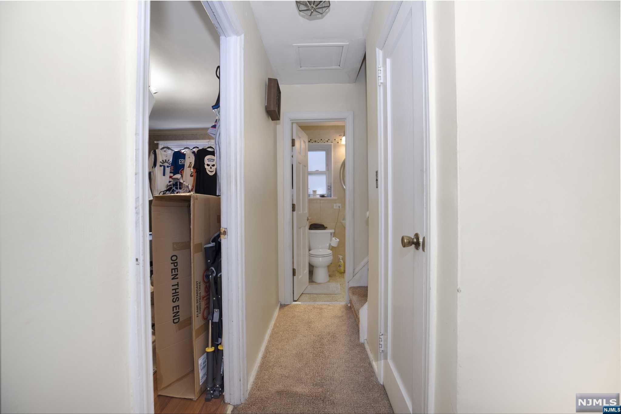 22 Parkside Lane