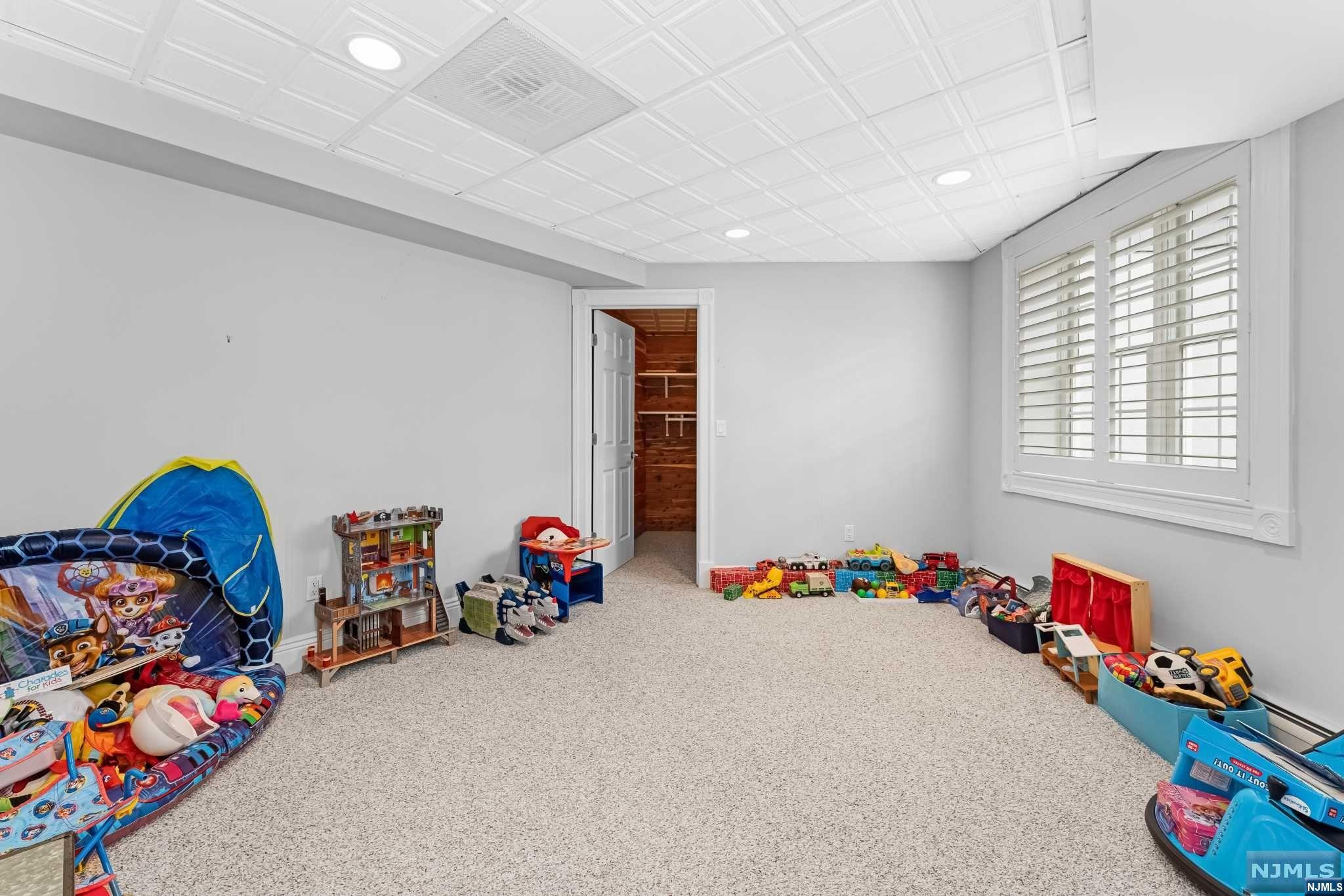 59 Tam O Shanter Drive