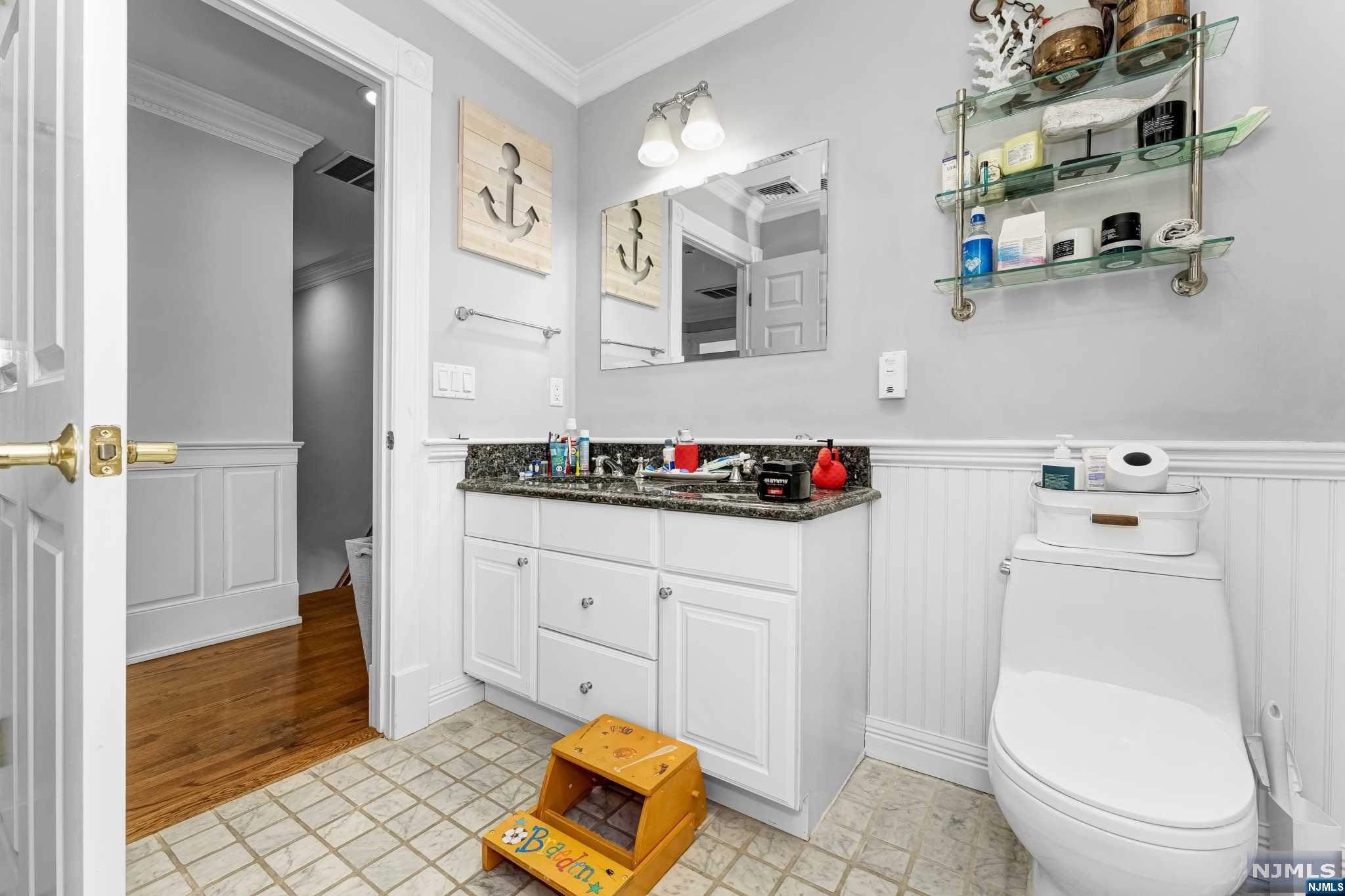 59 Tam O Shanter Drive