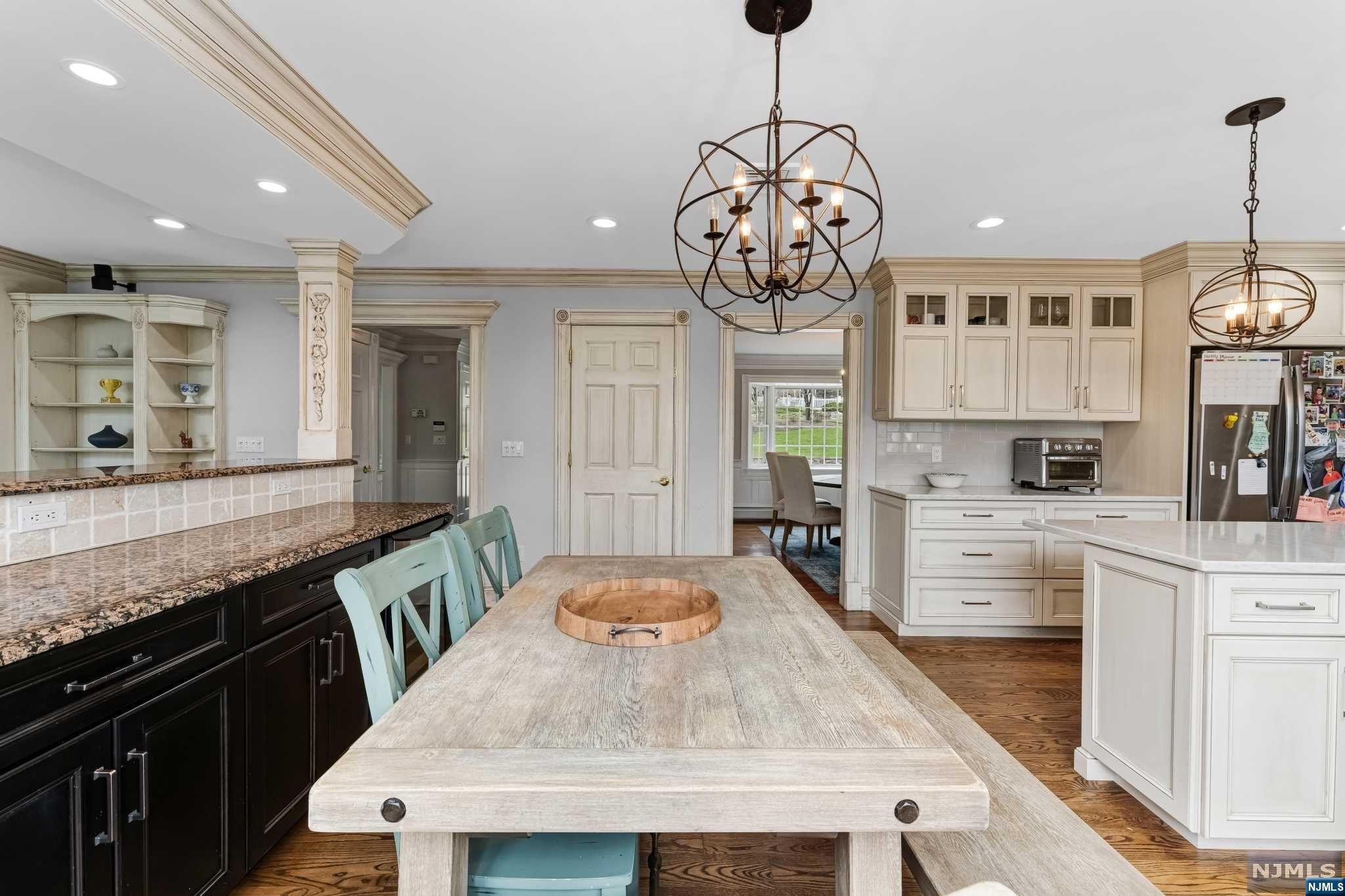 59 Tam O Shanter Drive