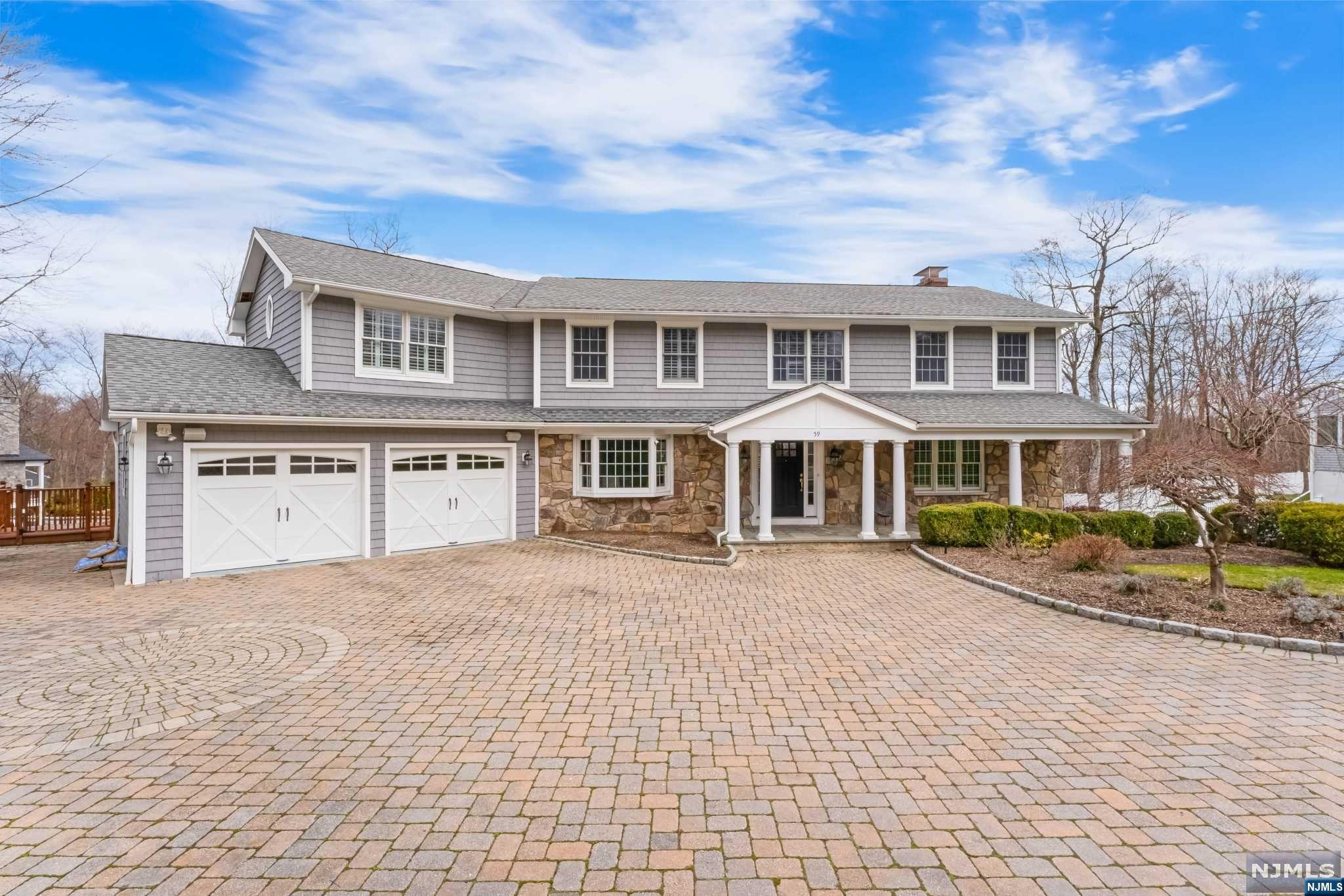 59 Tam O Shanter Drive