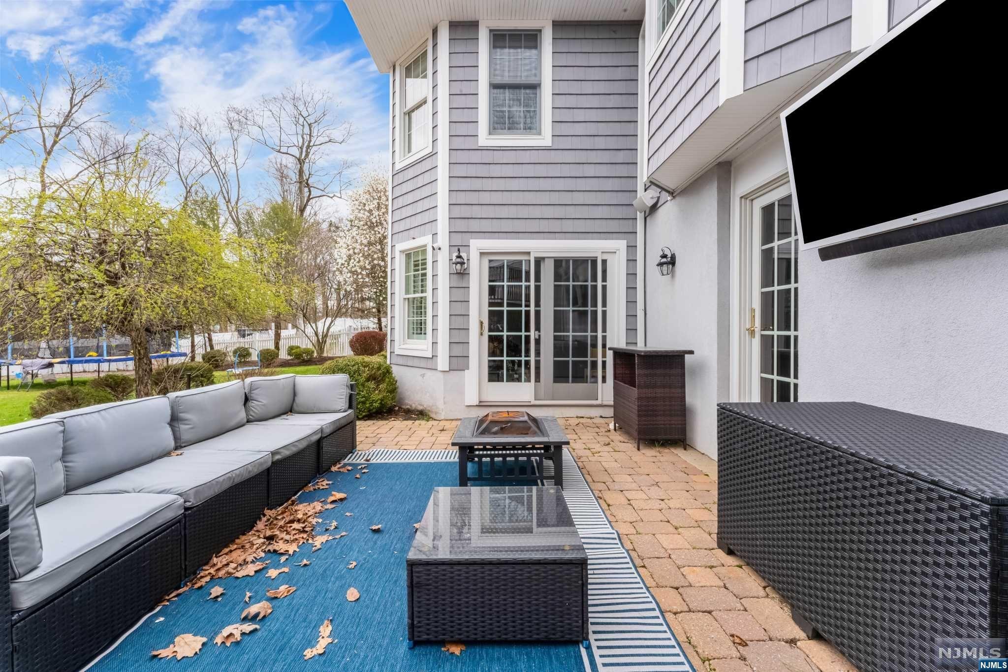 59 Tam O Shanter Drive