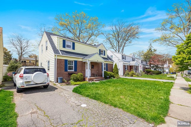 16 Birchwood Drive